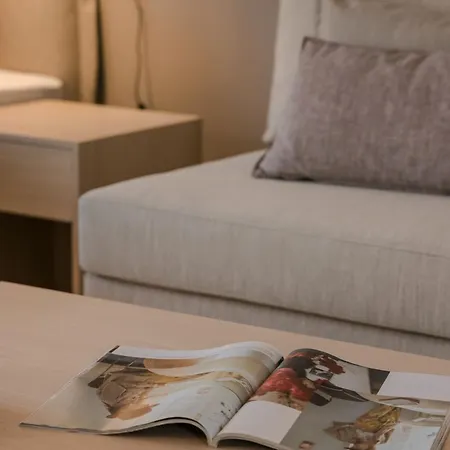 Rosilion Studios&apartments *