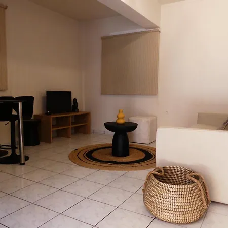 Rosilion Studios&apartments