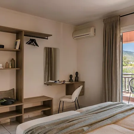 Rosilion Studios&apartments * Katelios
